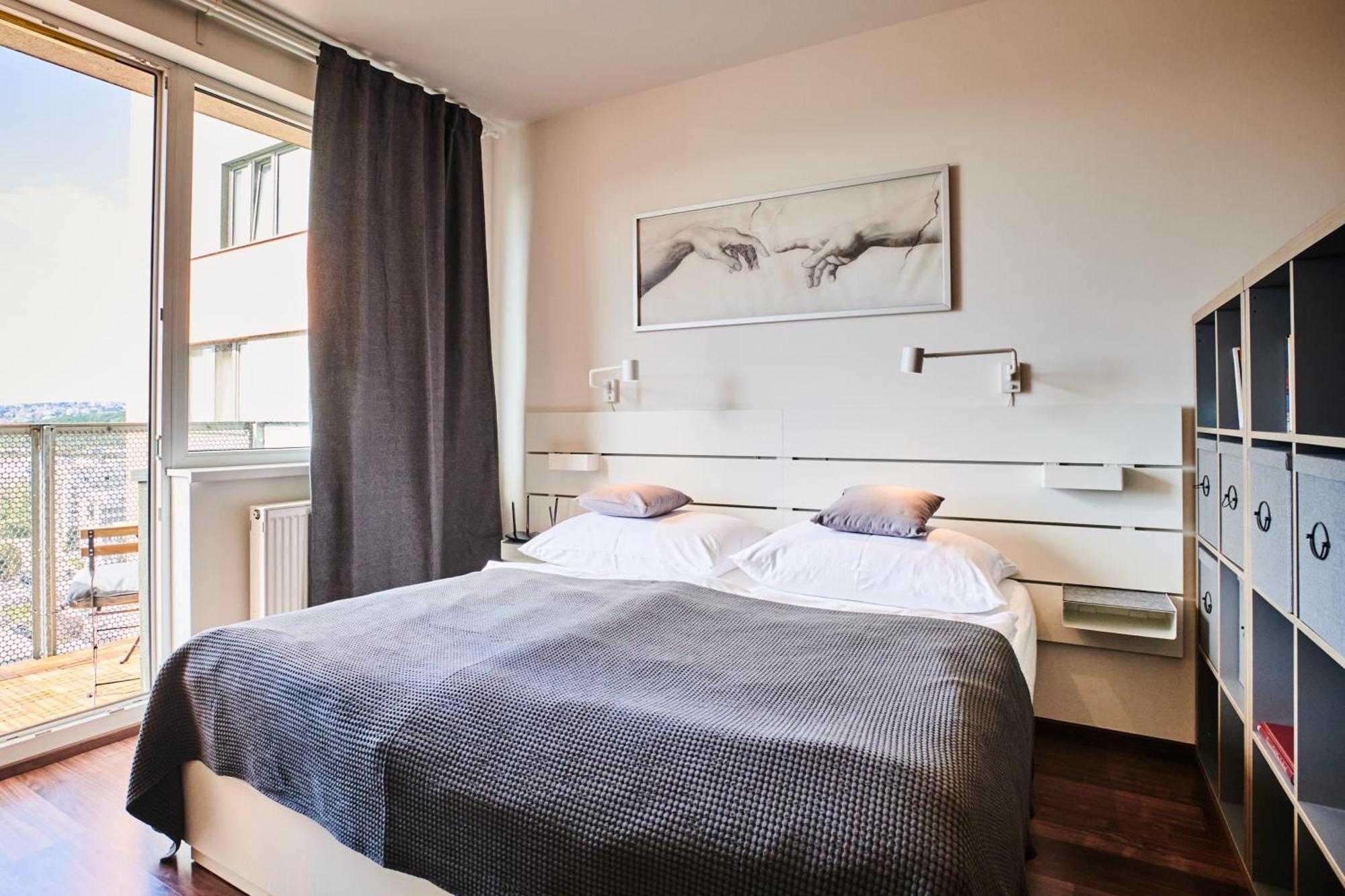 High-sky O2 Arena With Garage Parking And Ac Apartmán Praha